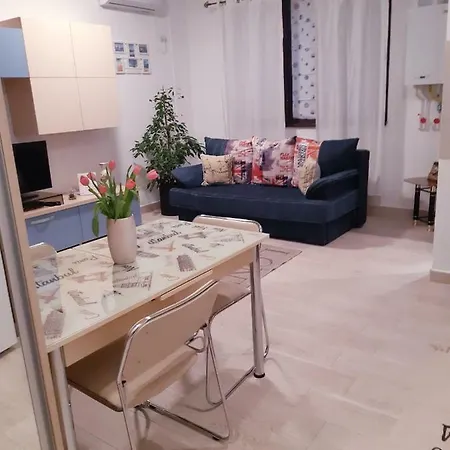Appartamento Garsoniera Two Ira Beach